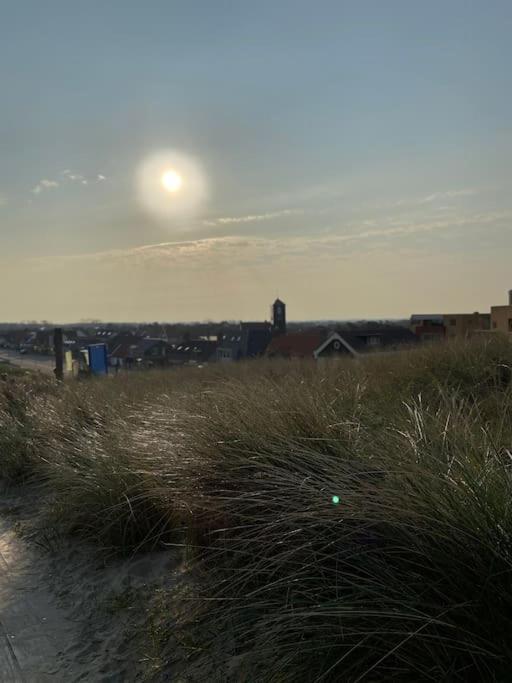 Strandhuisje Freek, 900 M Van Zee En Strand Callantsoog Extérieur photo